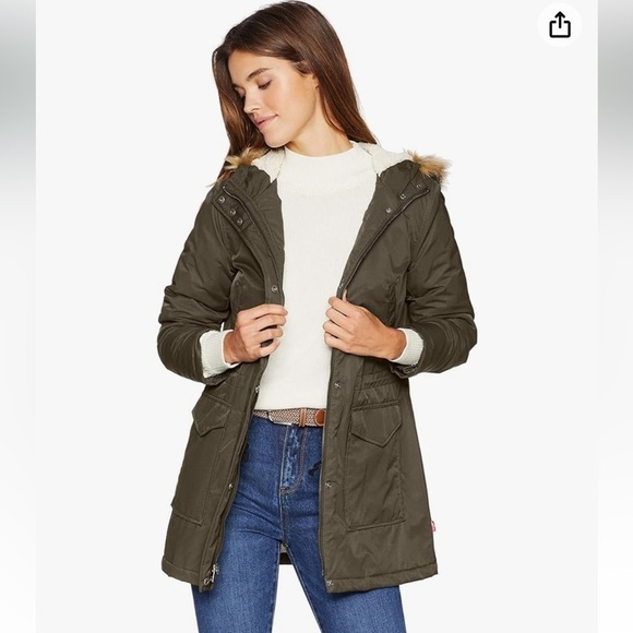 NWT Levi's Women's Performance Mid-length Parka Jacket Army Green Size 2X - Picture 1 of 16